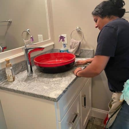 Deep cleaning of bathroom sink